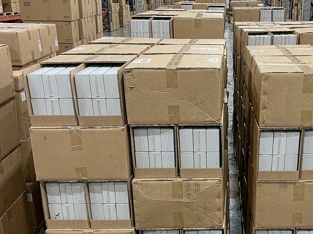 Case Study: Vapowanie accessories — wholesale only
