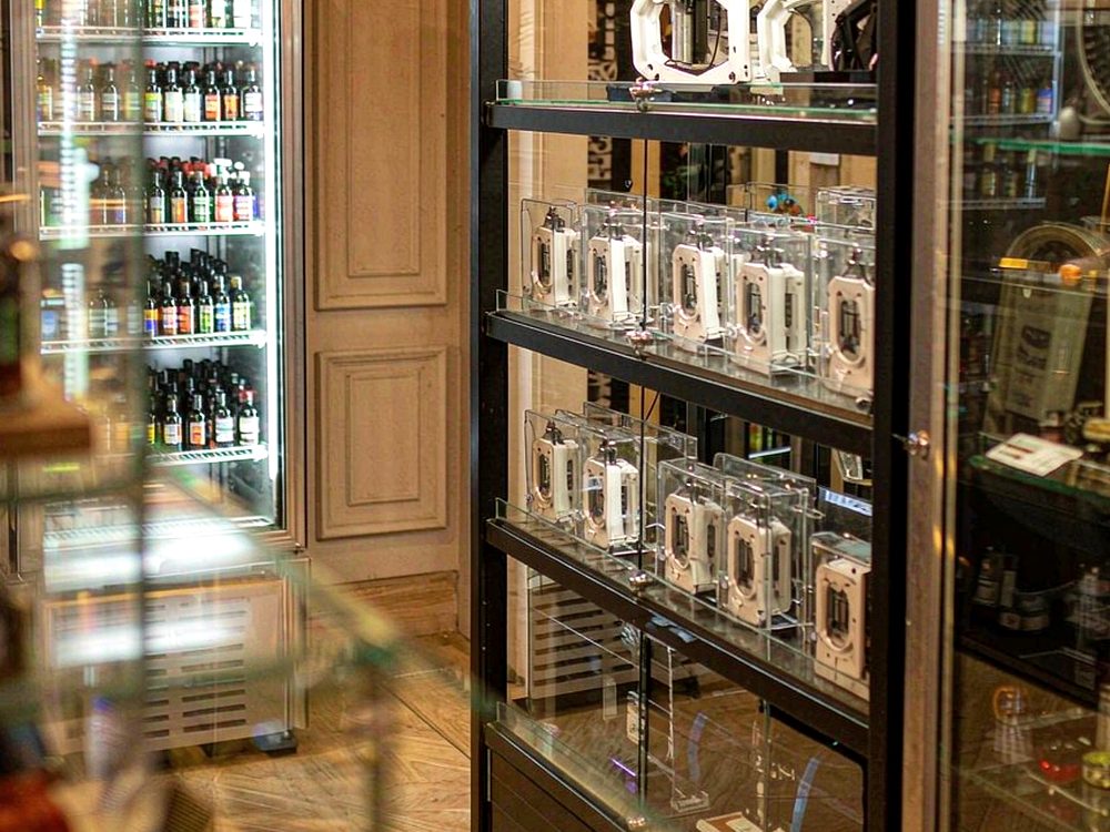 Case Study: Vapowanie hardware — wholesale only