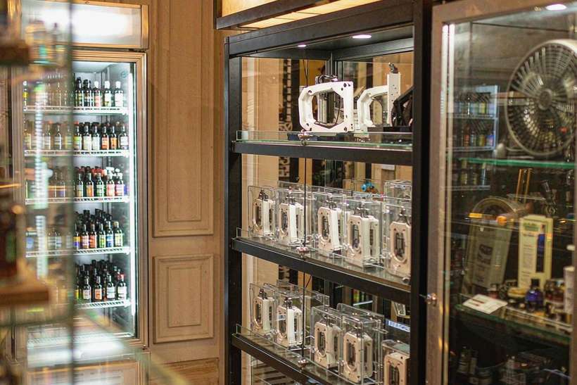 How to Store Vapowanie in Amsterdam — container load
