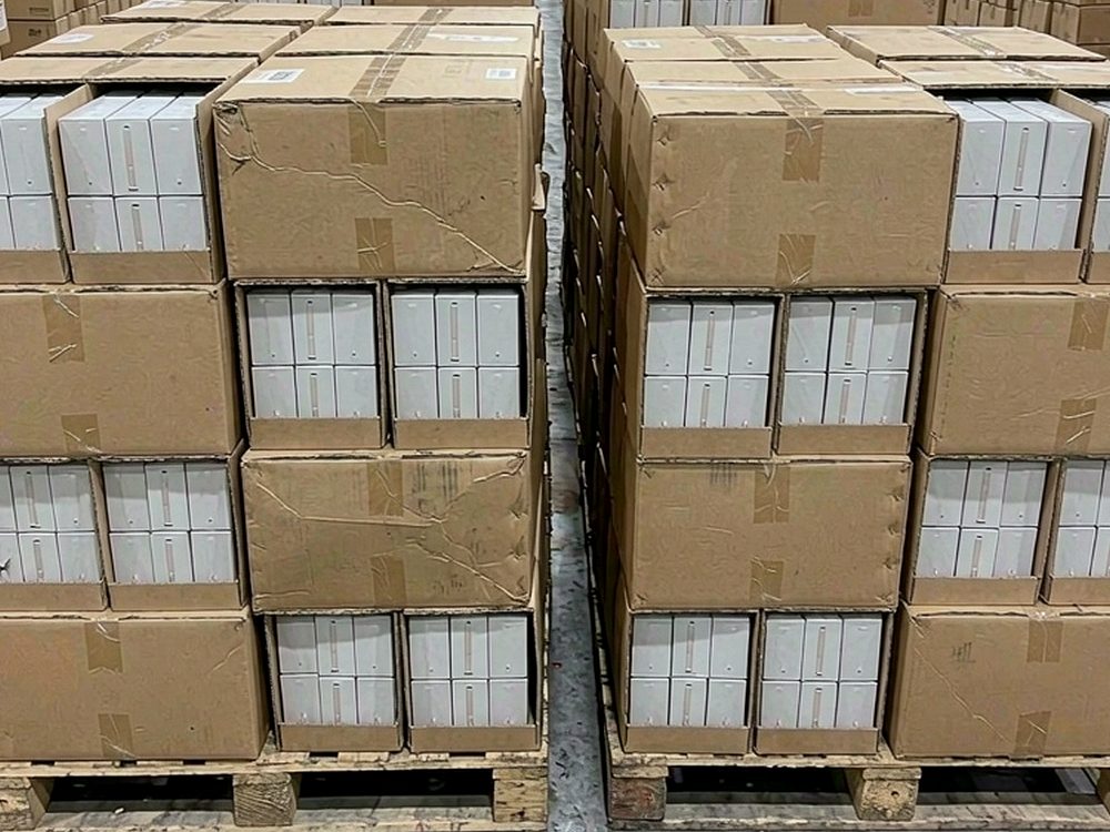 Launch Plan for Vapowanie bundles — no minimum MOQ