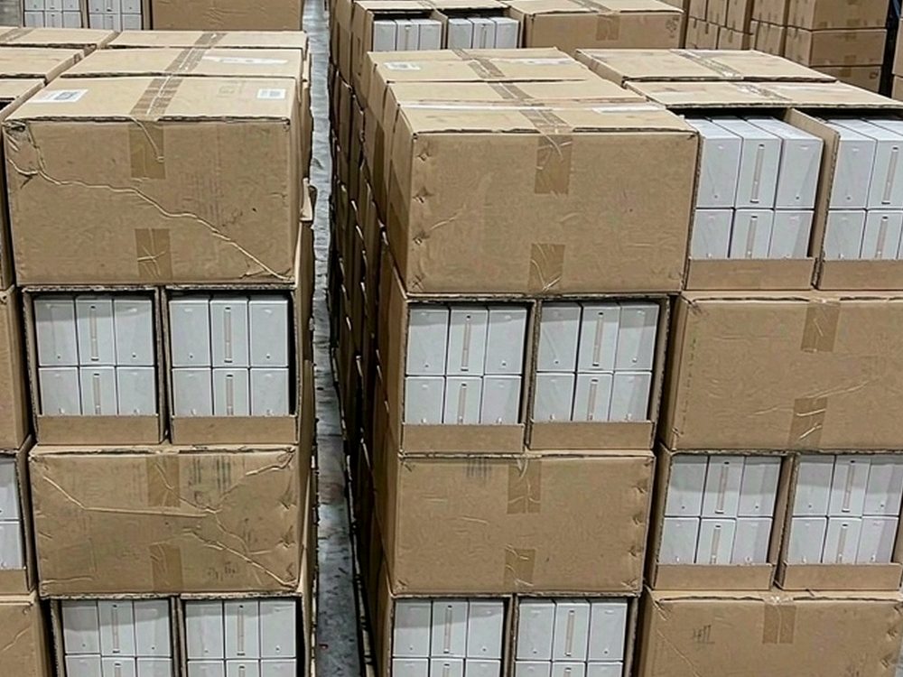 Launch Plan for Vapowanie products in Amsterdam — for resellers