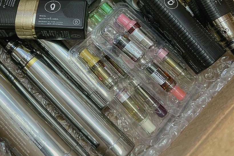 Market Overview of Vapowanie kits — bulk case