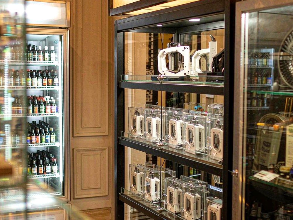 MOQ and Lead Time for Amsterdam Vapowanie — verified suppliers