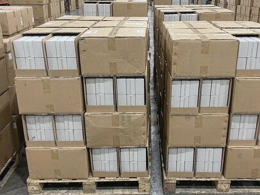 MOQ and Lead Time for Amsterdam Vapowanie — wholesale only
