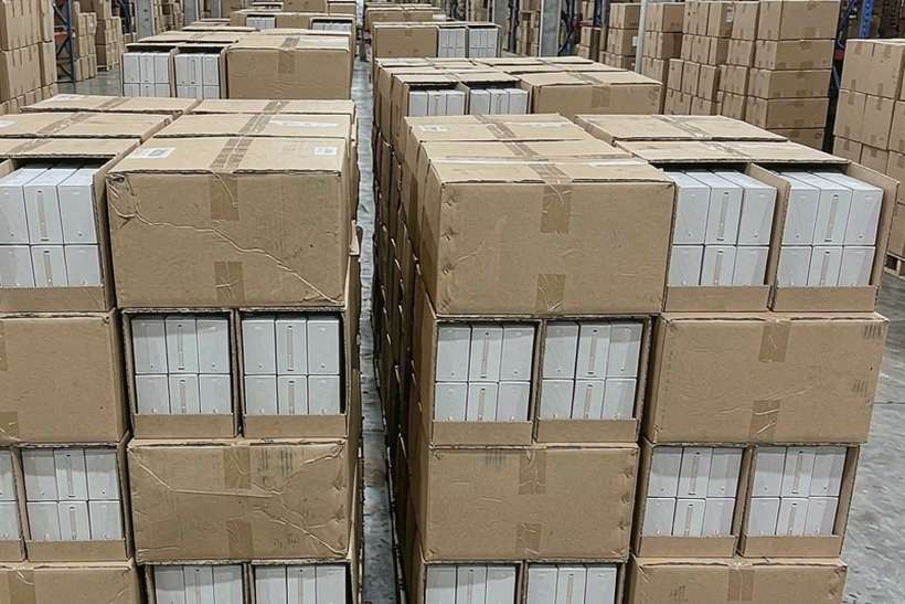 MOQ and Lead Time for Vapowanie hardware — container load
