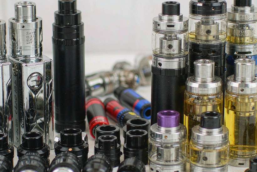 Regional Review of Vapowanie e-liquid — US warehouse