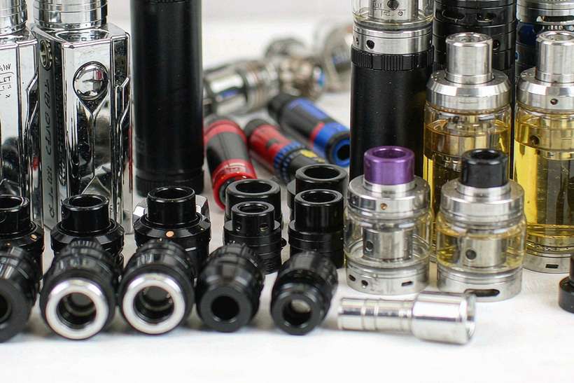 Restocking Vapowanie hardware — Spring catalog