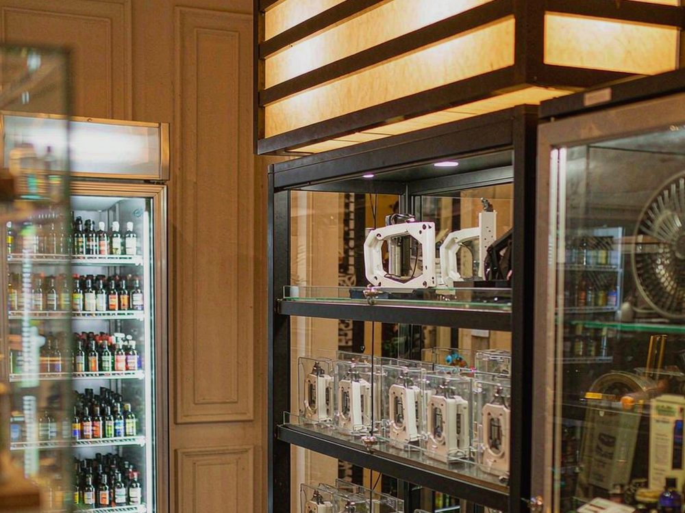 Restocking Vapowanie products in Amsterdam — 2026