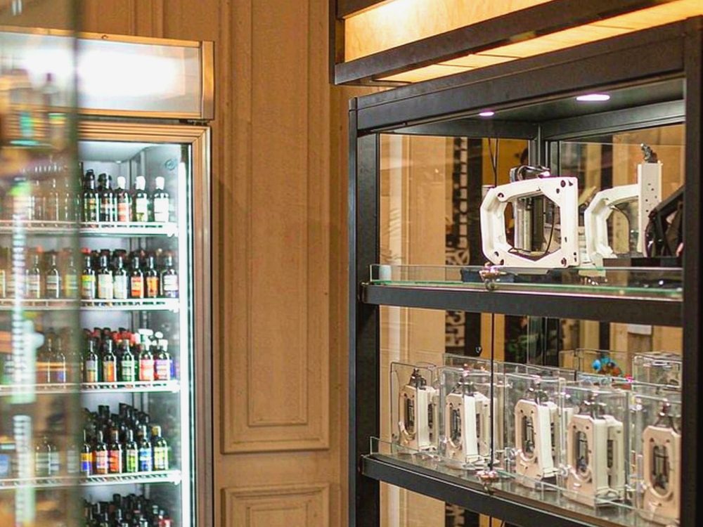 Restocking Vapowanie products in Amsterdam — no minimum MOQ