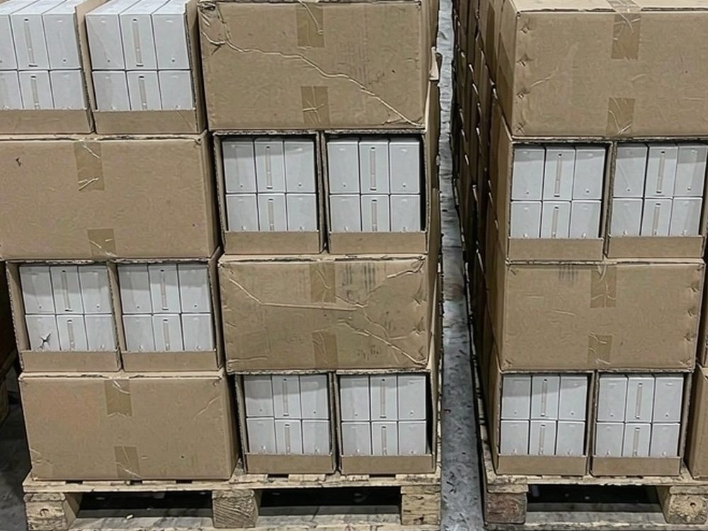 Shipping Guide for Amsterdam Vapowanie — no minimum MOQ