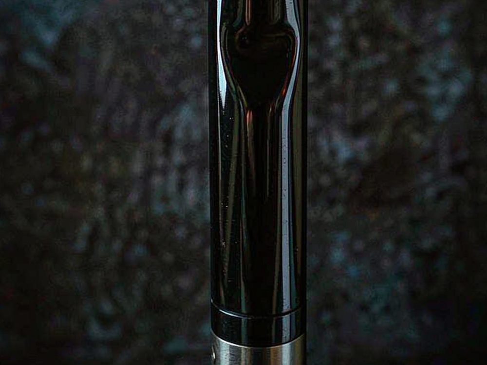 Shipping Guide for Vapowanie e-liquid — premium tier