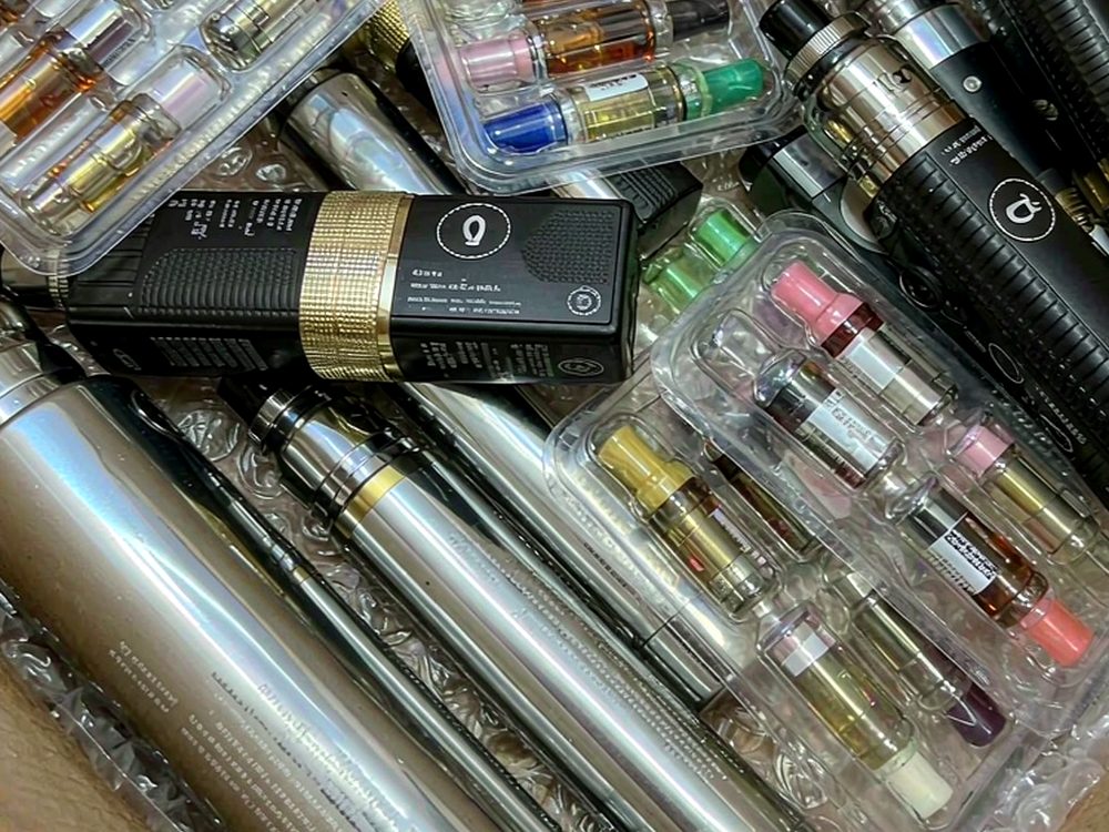 Shipping Guide for Vapowanie products in Amsterdam — bulk case
