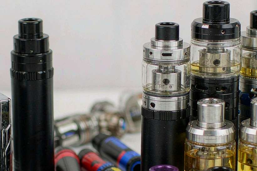 Sourcing Report on Vapowanie accessories — bulk case