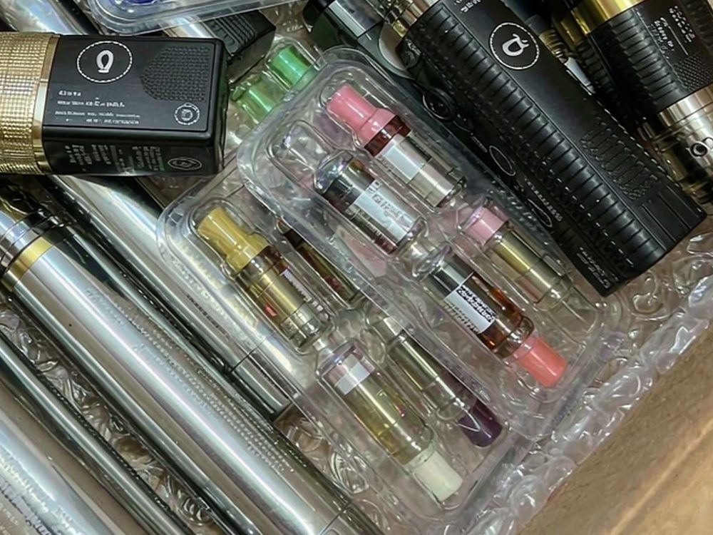 Warehouse Options for Amsterdam Vapowanie — premium tier