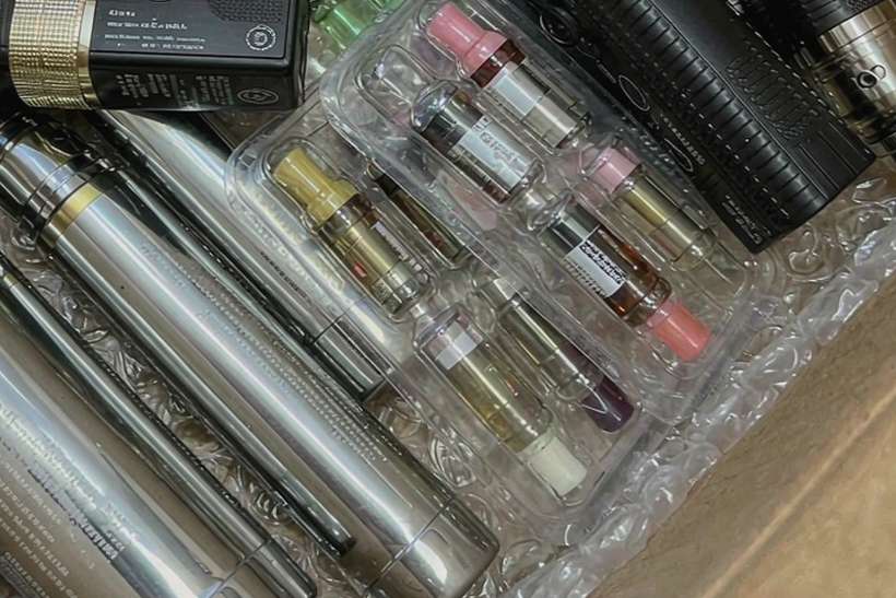 Warehouse Options for Vapowanie bundles — EU stock