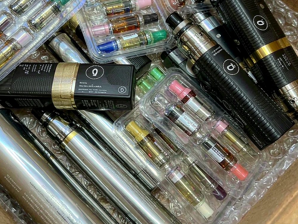 Wholesale Amsterdam Vapowanie — no minimum MOQ