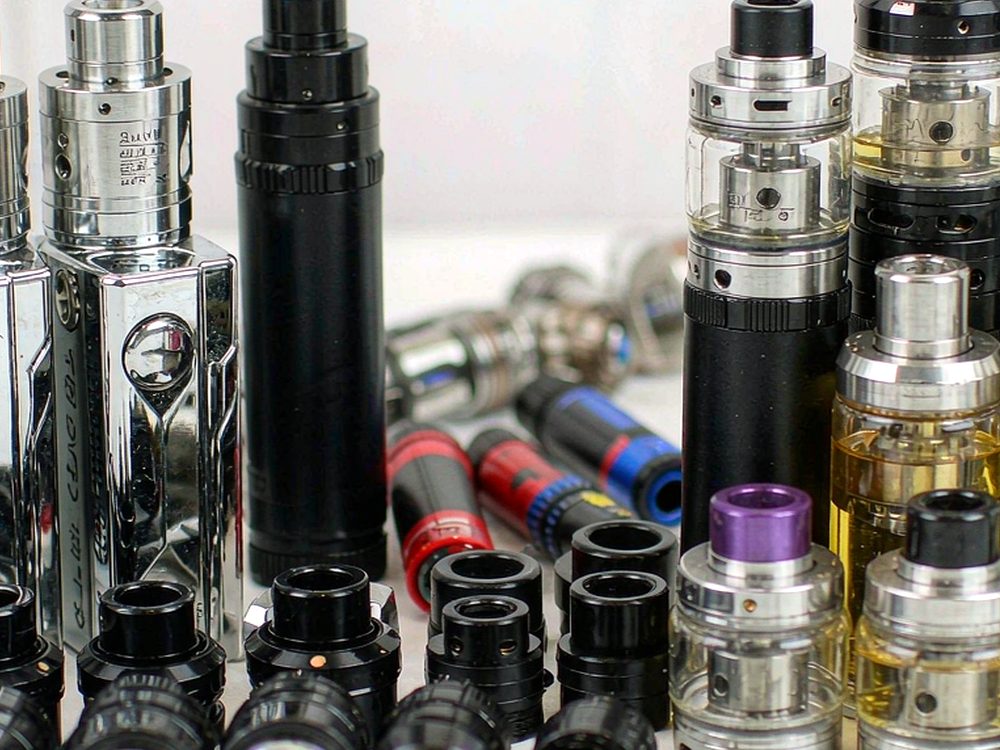 Wholesale Vapowanie products in Amsterdam — bulk case